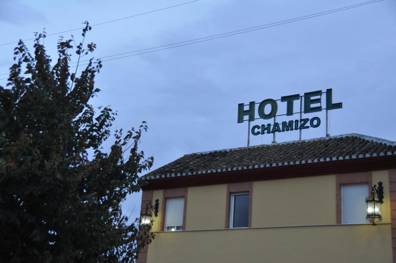Hotel Chamizo El Arahal Kültér fotó