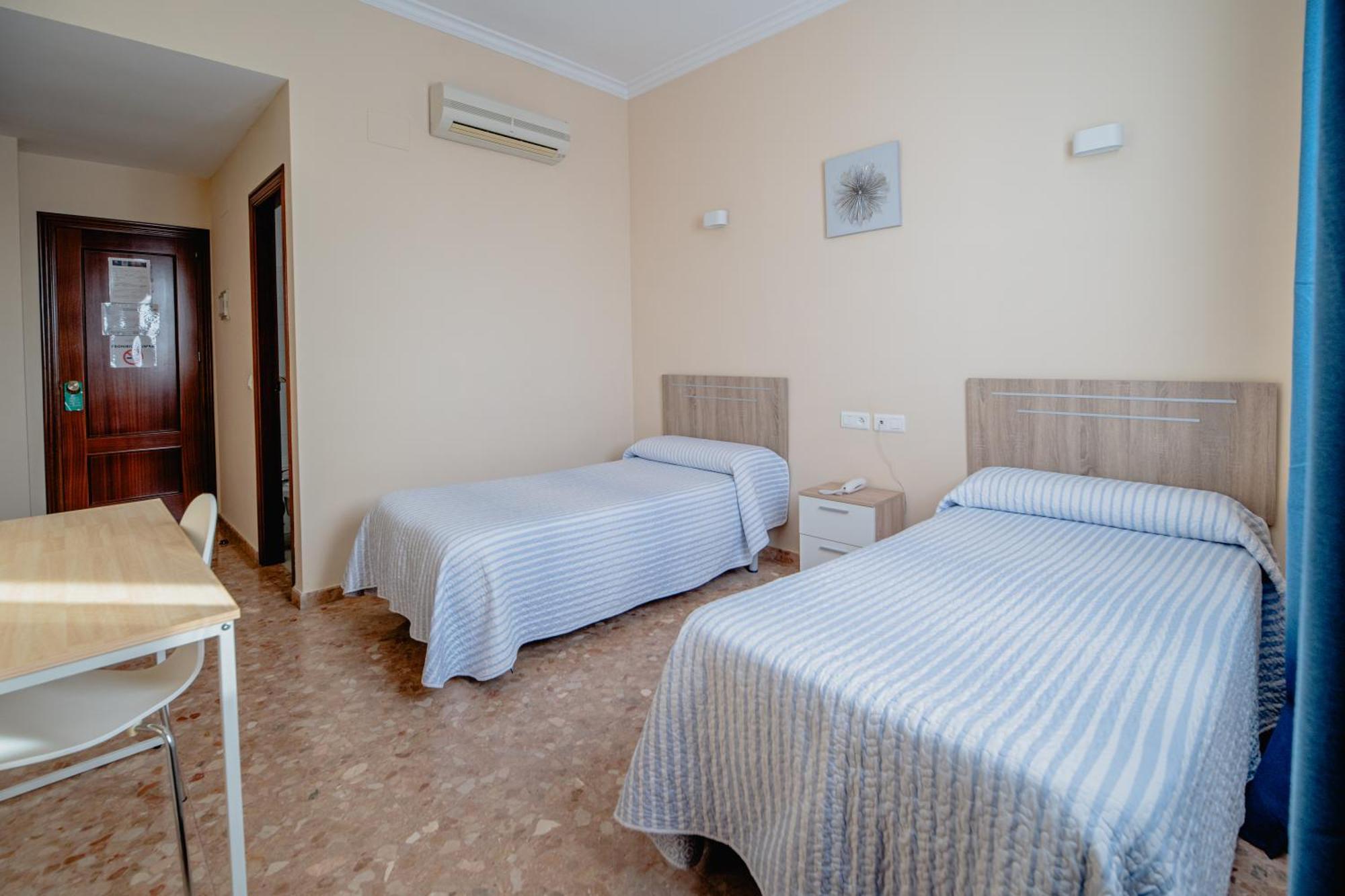 Hotel Chamizo El Arahal Kültér fotó