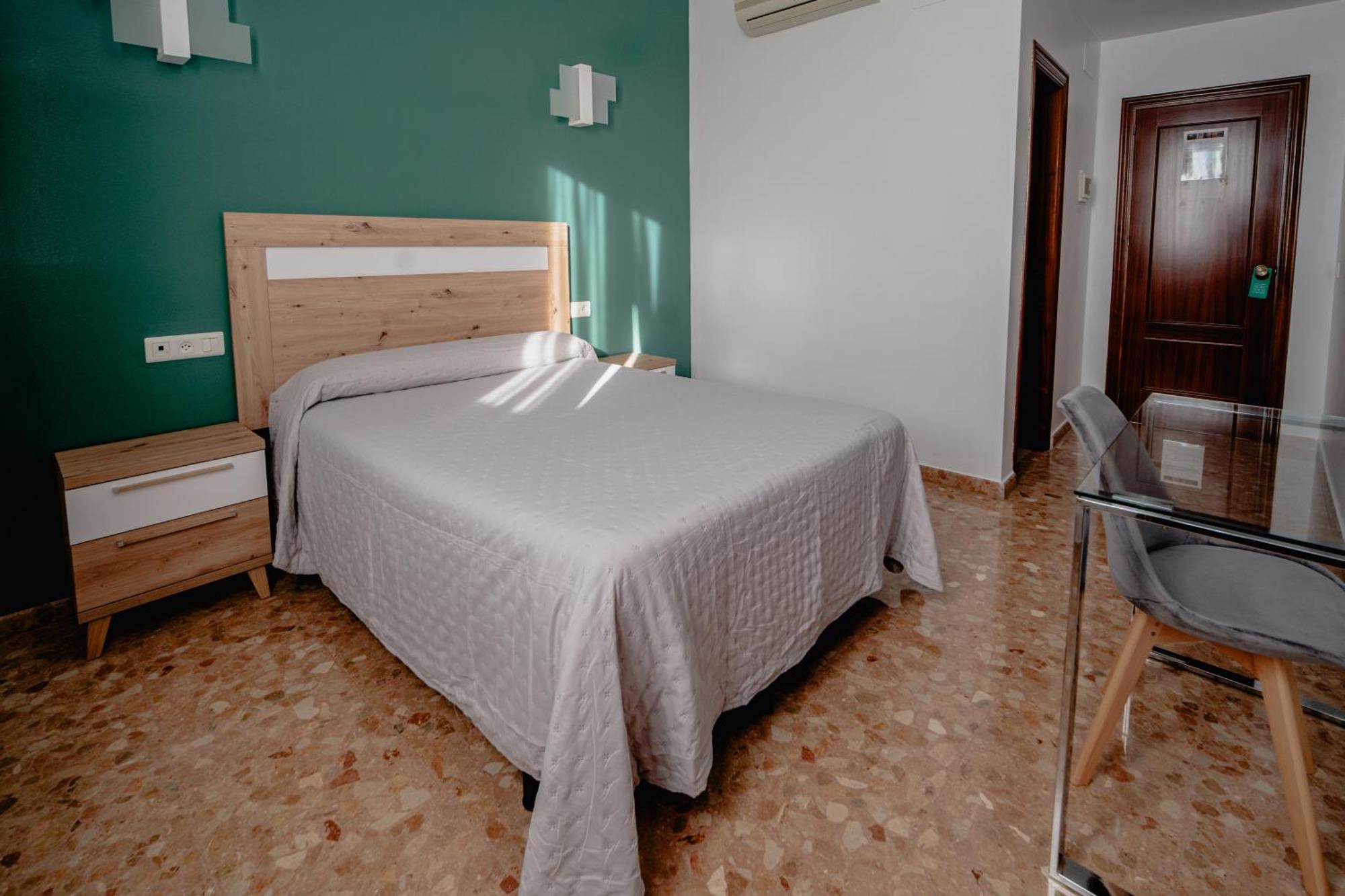 Hotel Chamizo El Arahal Kültér fotó